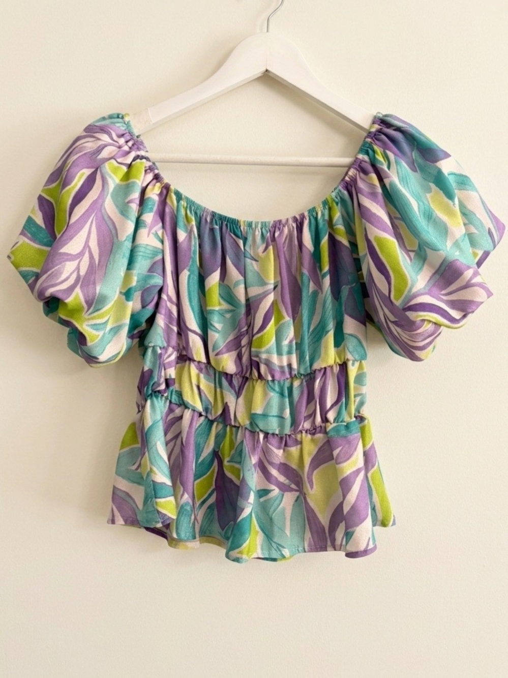 Peach Love California Abstract Colorful Peplum Blouse Size M